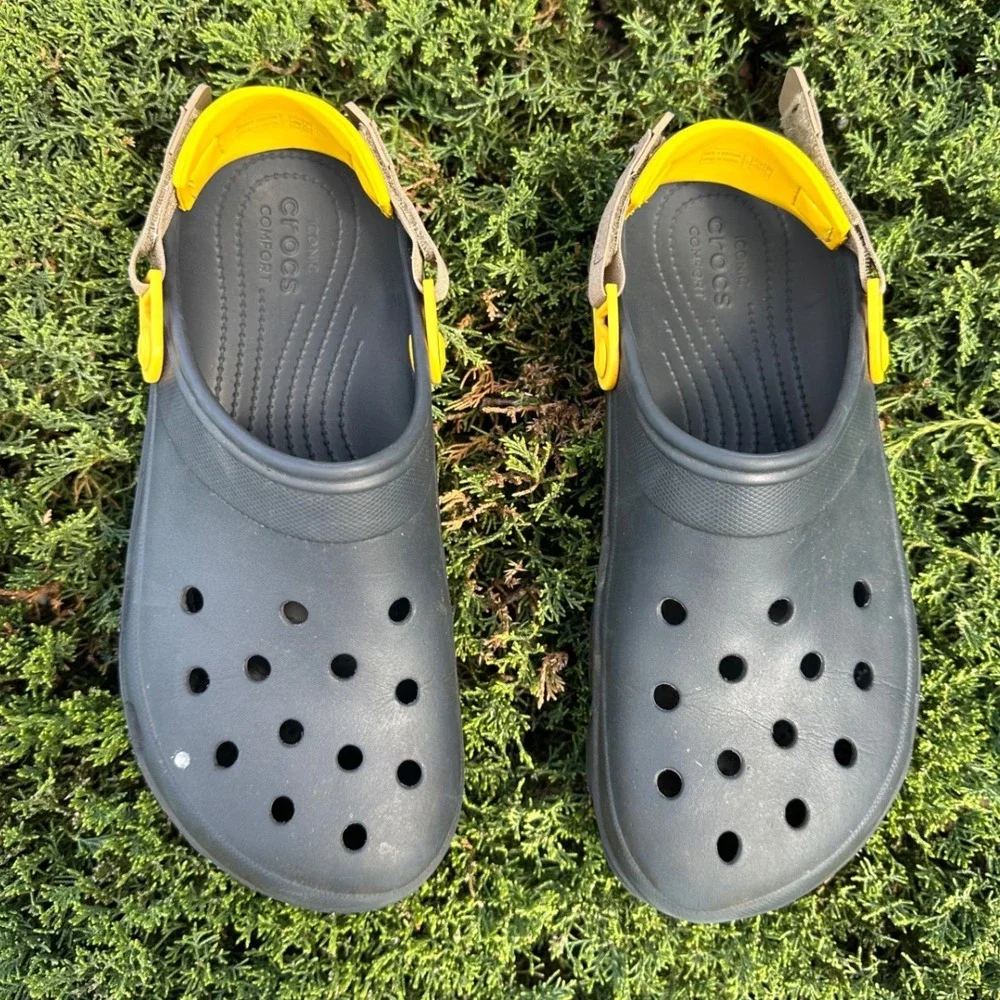 CROCS ALL TERRAIN‎ CLOGS Men's Size 11 Navy Blue Sandals